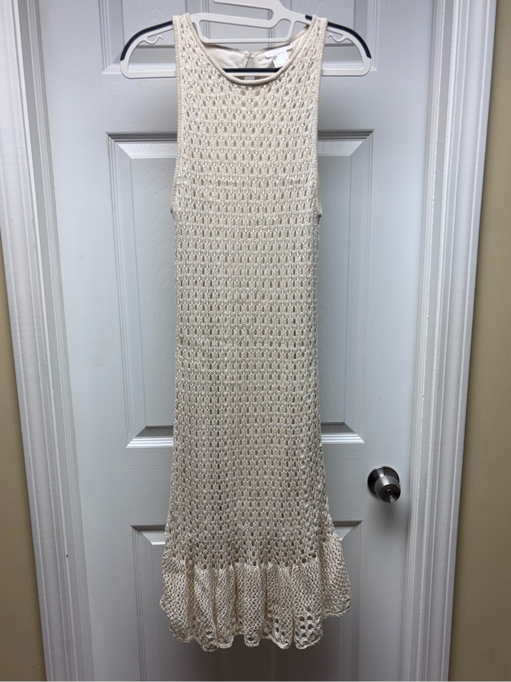 VENUS Cream Crochet Knit Sleeveless Dress Size M Lined Midi